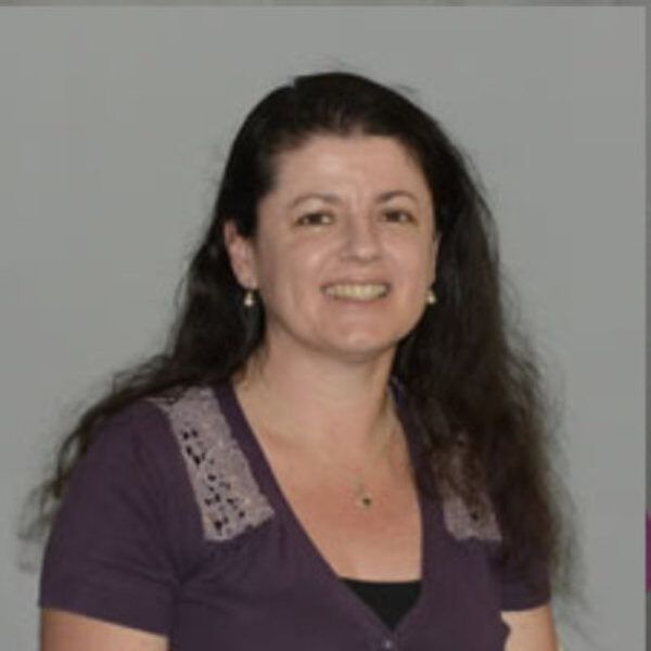 Dr Fiona